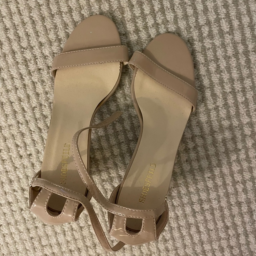 Nude Heels Excellent Condition Size 7